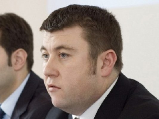 DNA: Borboly dispunea decontări ilegale către constructori şi cerea 10% din bani